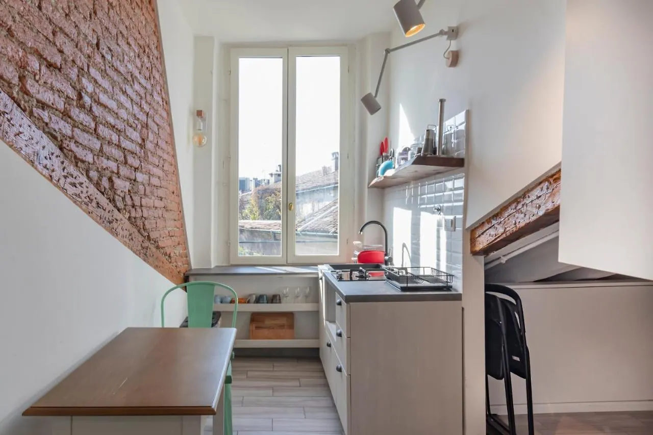 Lovely Apartment - Duomo - Amedei location