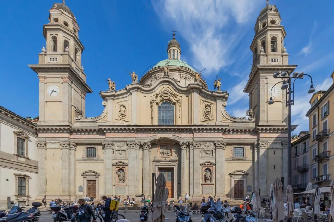 Lovely Apartment - Duomo - Amedei Milano Italia