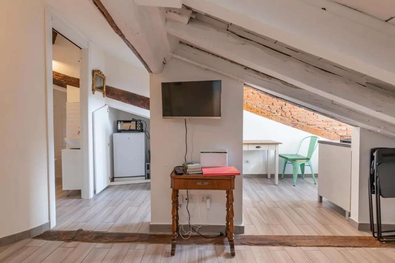 Lovely Apartment - Duomo - Amedei Milano